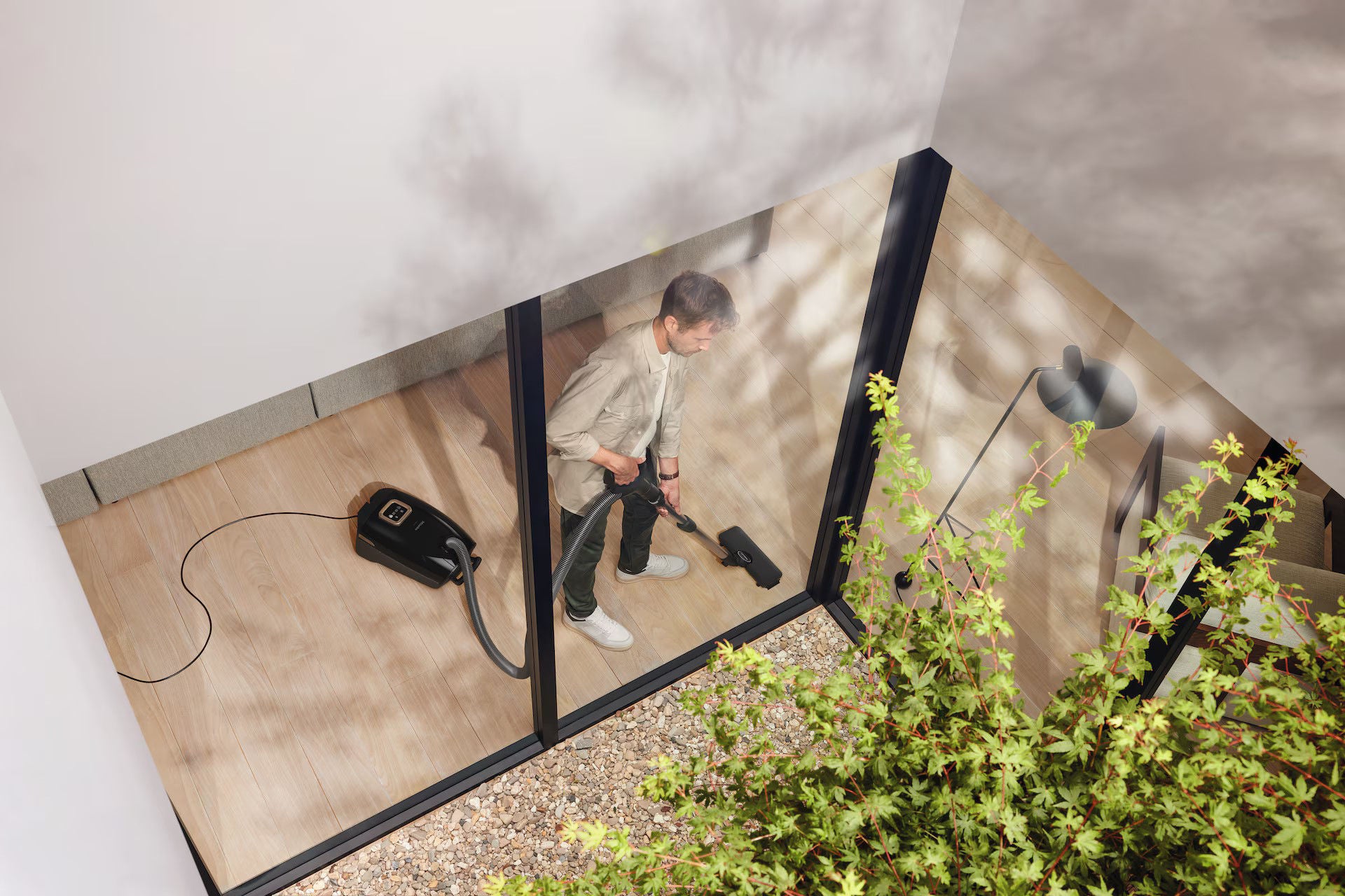 MIELE Guard L1 AllFloor Μαύρο Ηλεκτρική Σκούπα + Δώρο