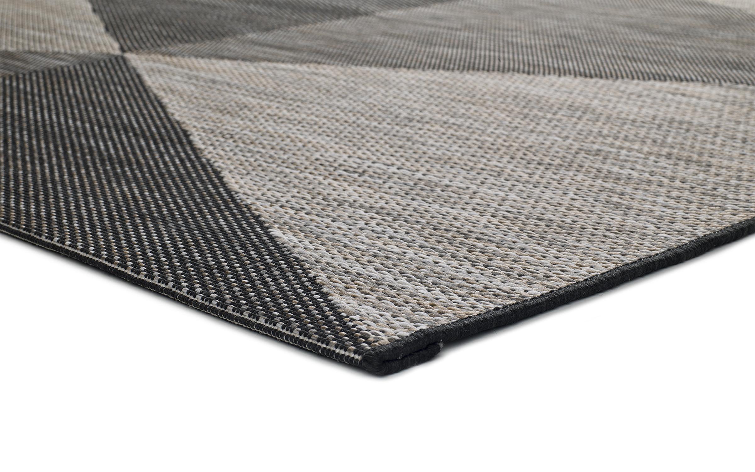 saketi italy - carpet born