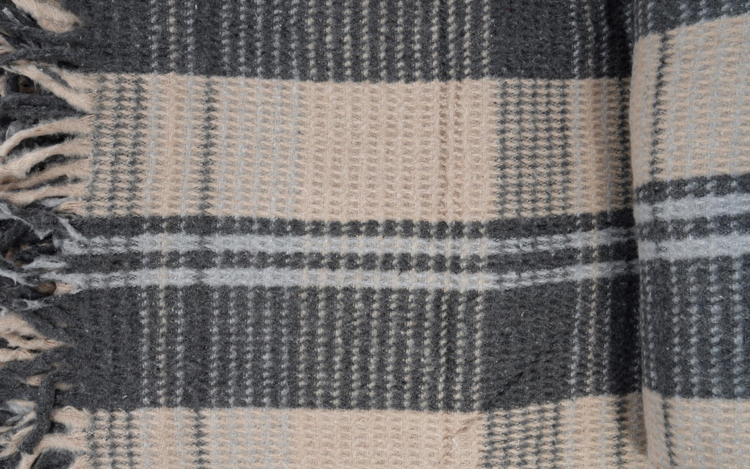 saketi italy - blanket pellistri